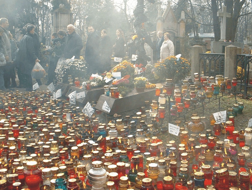 mycie grobow w Krakowie